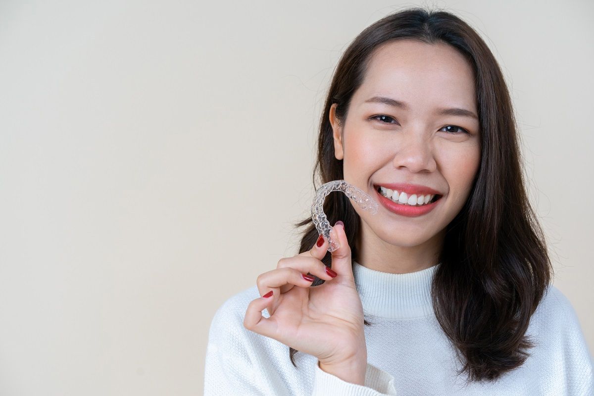 Wearing a retainer after braces: What to know?